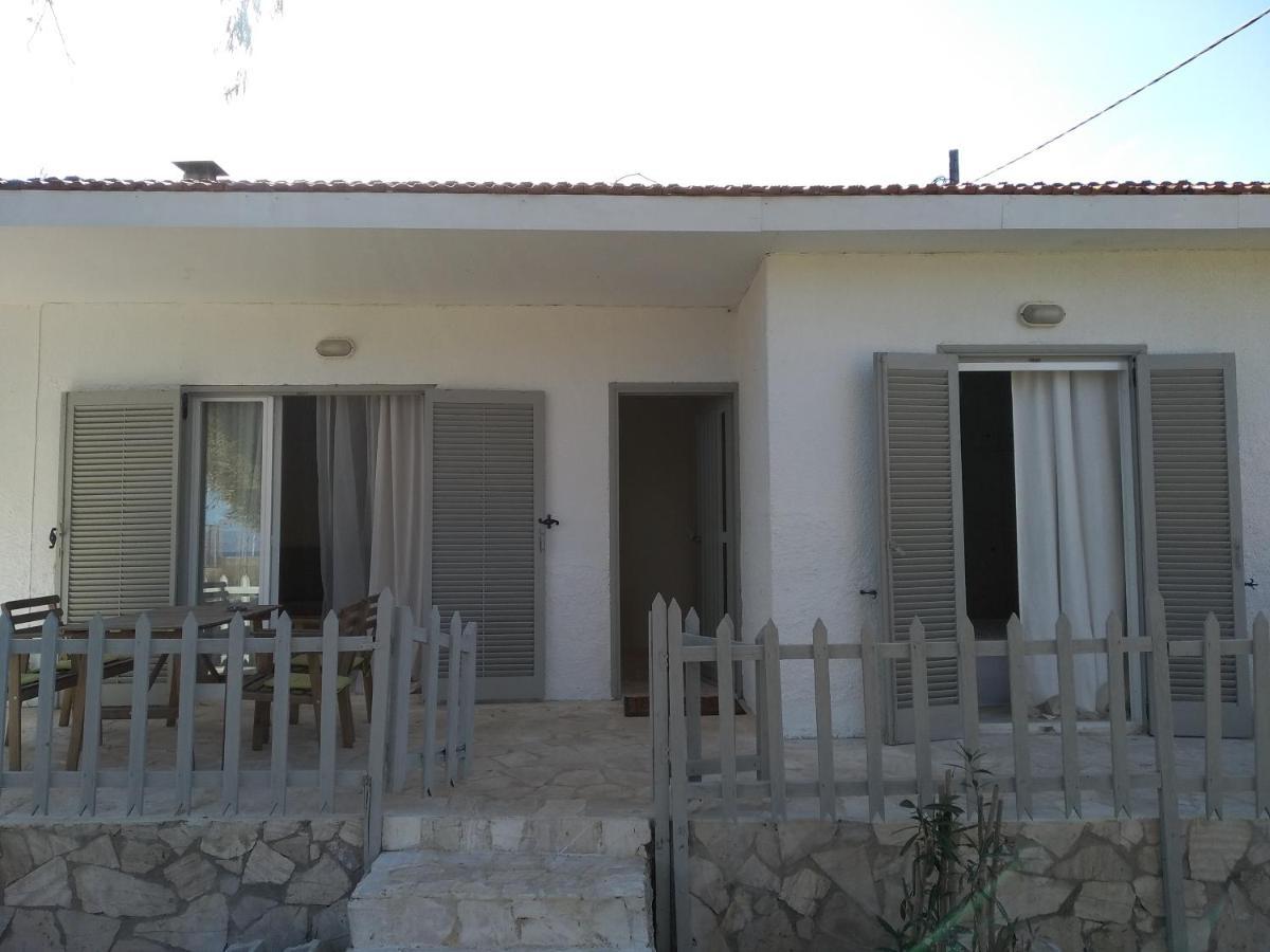 Palm Tree House By The Beach Skhoínos Εξωτερικό φωτογραφία